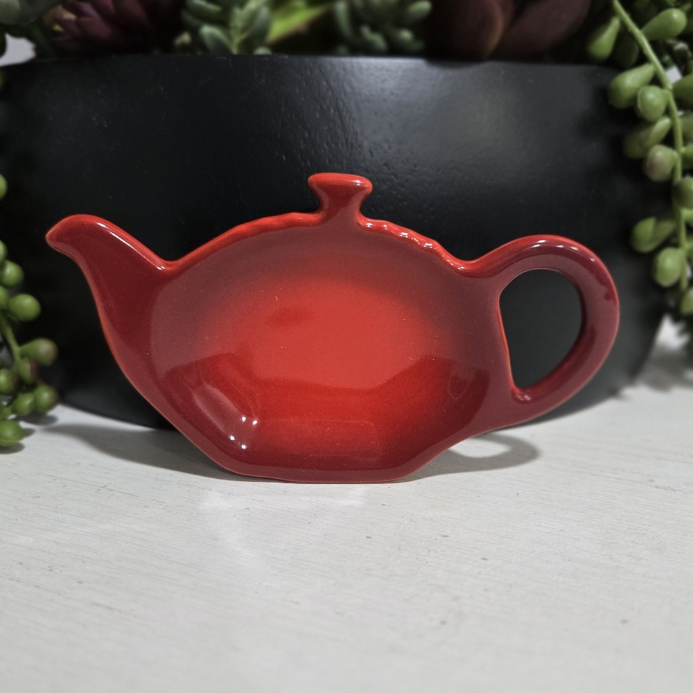 Cerise Red Tea Bag Holder/ Spoon Rest Le Creuset NEW